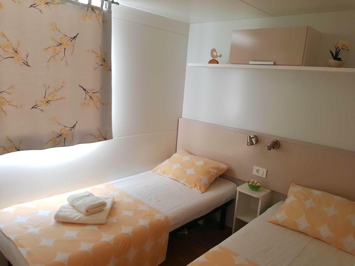 Mobile Homes Seashell イェゼラ エクステリア 写真